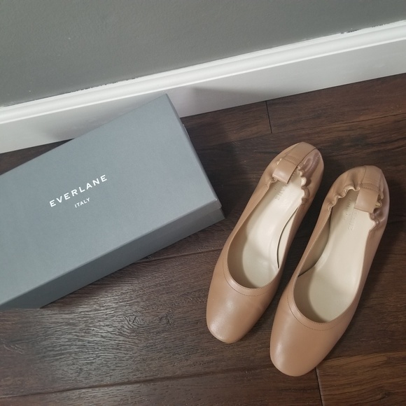 everlane day heel pecan